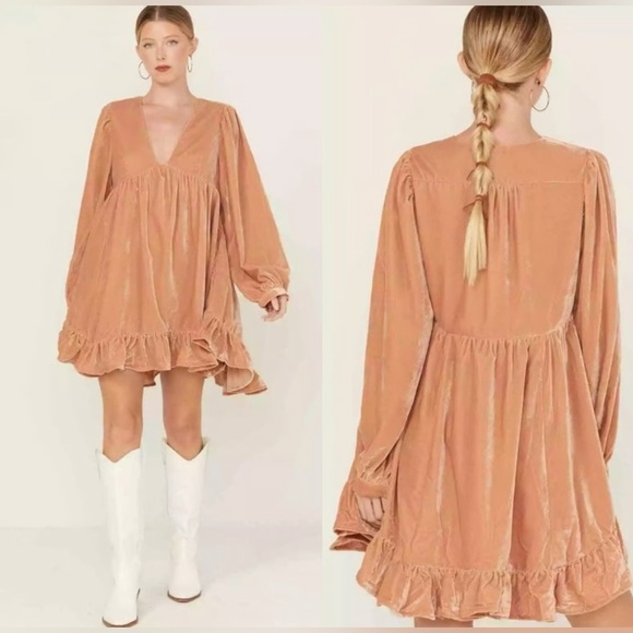 NWT Free PeopleEstella Velvet Mini Dress In Rose Pearl - Picture 3 of 11